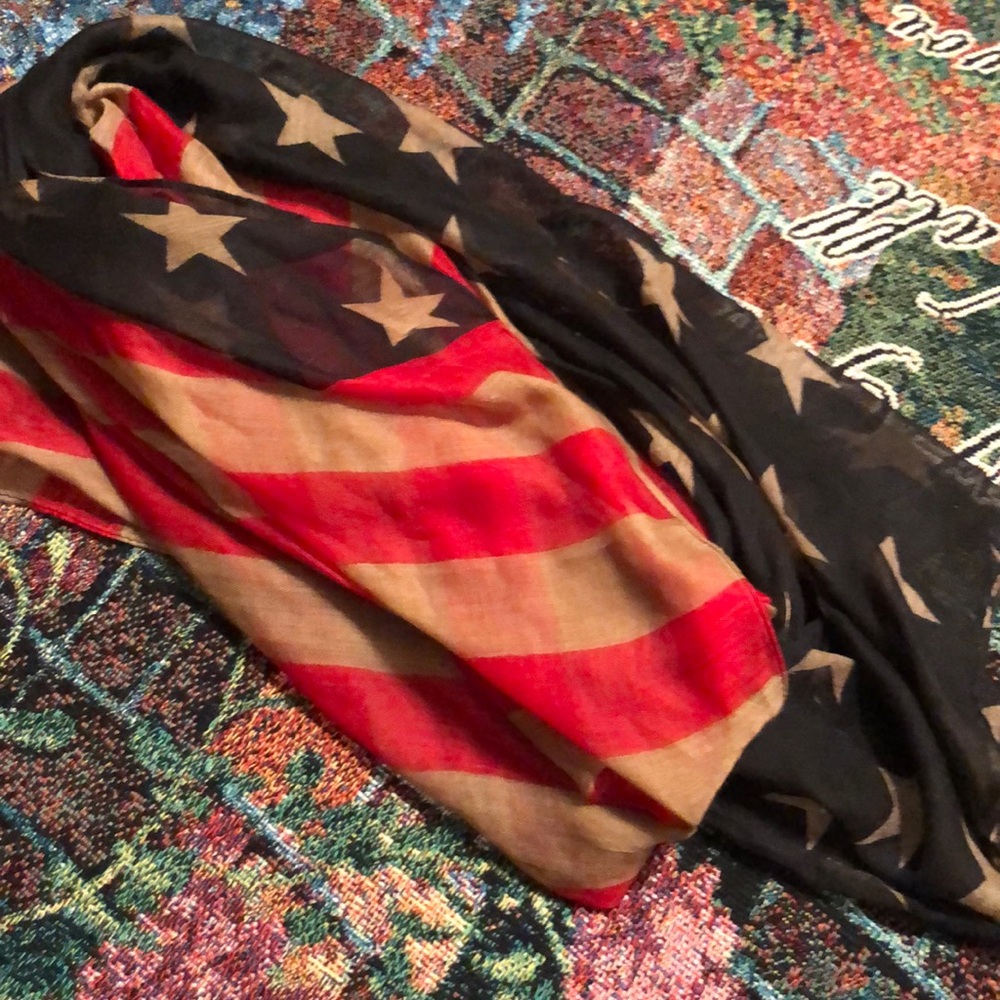 Rust Stars and Stripes scarf